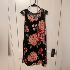 Sleeveless Floral Dress with Pockets